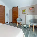 بيت للعطل Inas Garden Elias Suite, لينّو