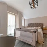 Inas Garden Elias Suite, * لينّو