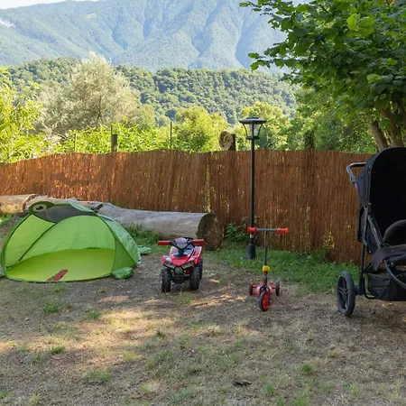 Inas Garden Elias * لينّو