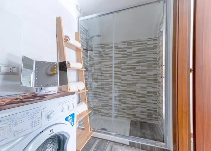 Inas Garden Elias Lenno