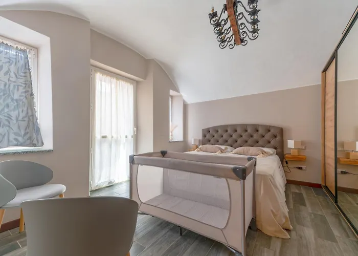 Inas Garden Elias * Lenno