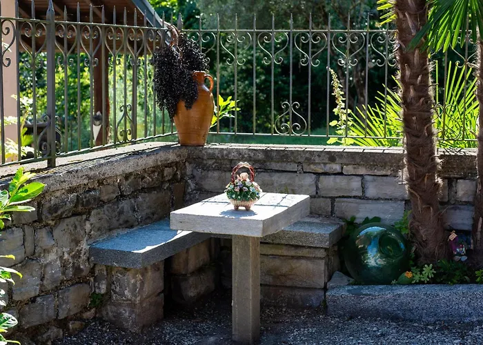 Casa de Férias Inas Garden Elias *